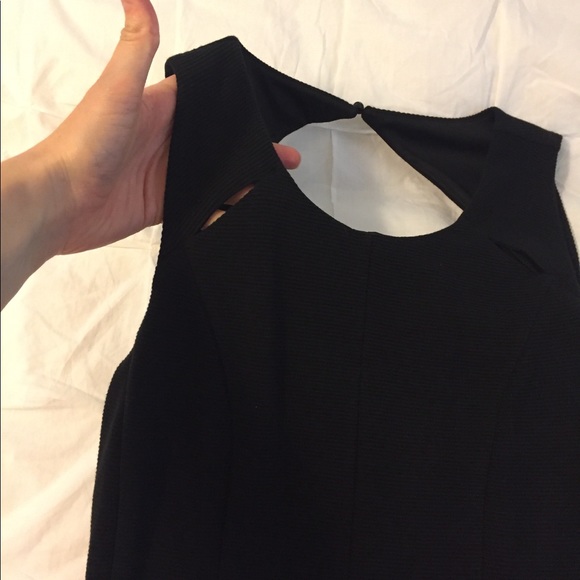 Elle little black dress - Picture 3 of 8